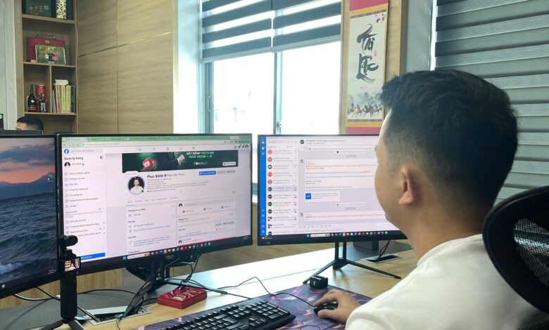 Phúc BANI làm việc với kênh YouTube view ngoại tại văn phòng Bani Academy