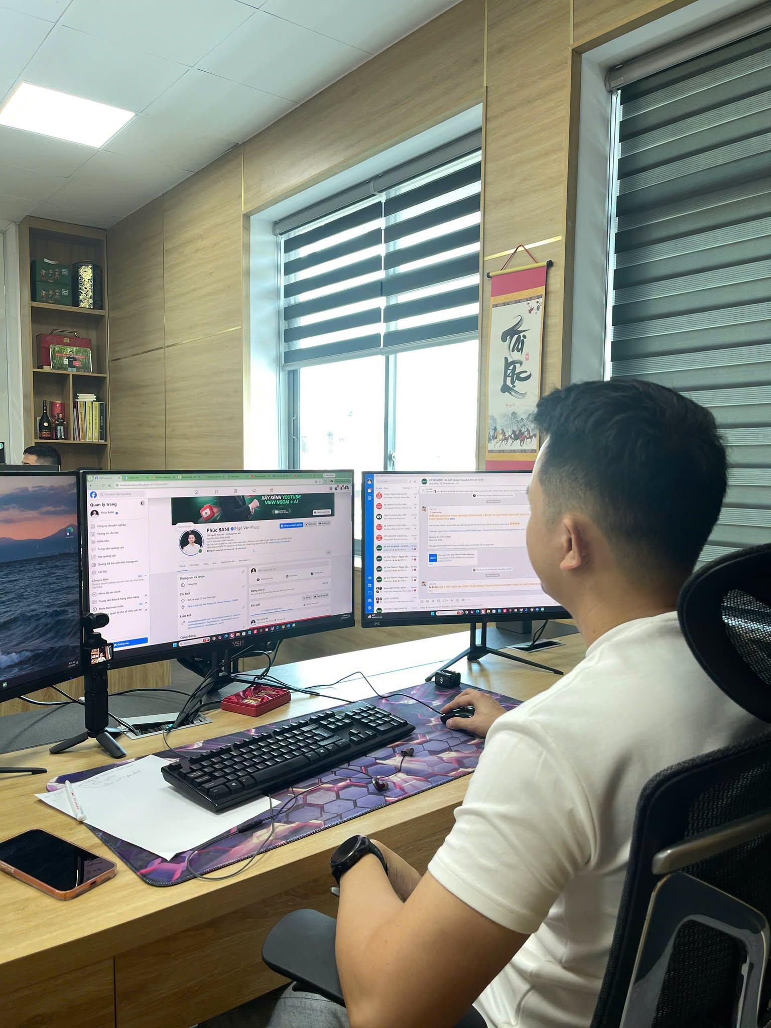 Phúc BANI làm việc với kênh YouTube view ngoại tại văn phòng Bani Academy